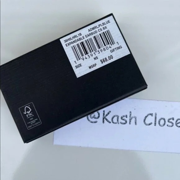 Michael Kors MK Expandable Earbud Case - Admiral /Pale Blue - Picture 5 of 5